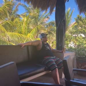 Meet your Posher, Tim